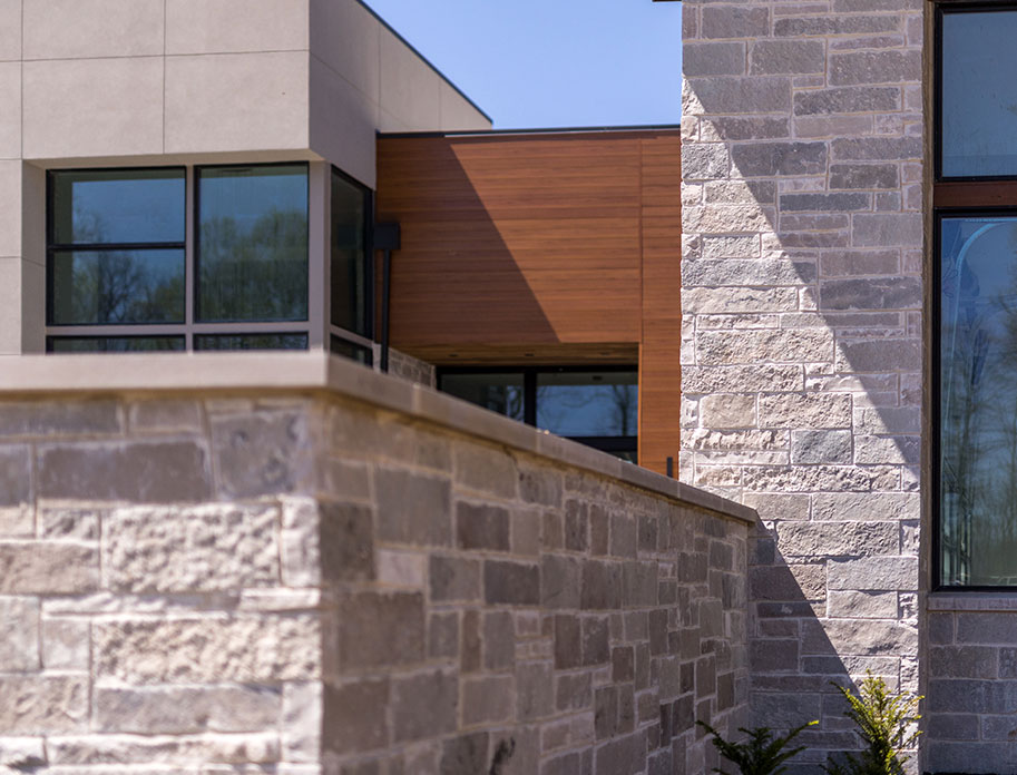 exterior of a modern home with a fine Rademann Stone veneer.