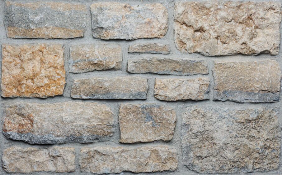 Colonial Northern Rustic Kingston